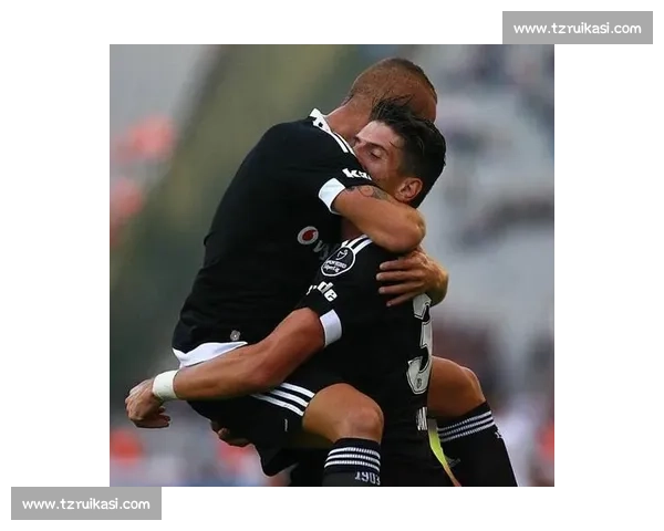 太阳强强对话76人巨星碰撞西部劲旅迎战东部豪门巅峰对决夜一战