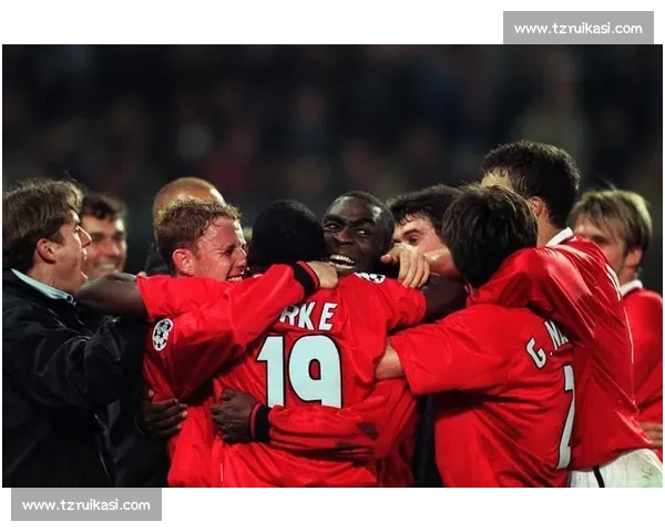 沙尔克04对阵曼联欧战焦点之夜豪门碰撞引爆期待悬念与激情对决